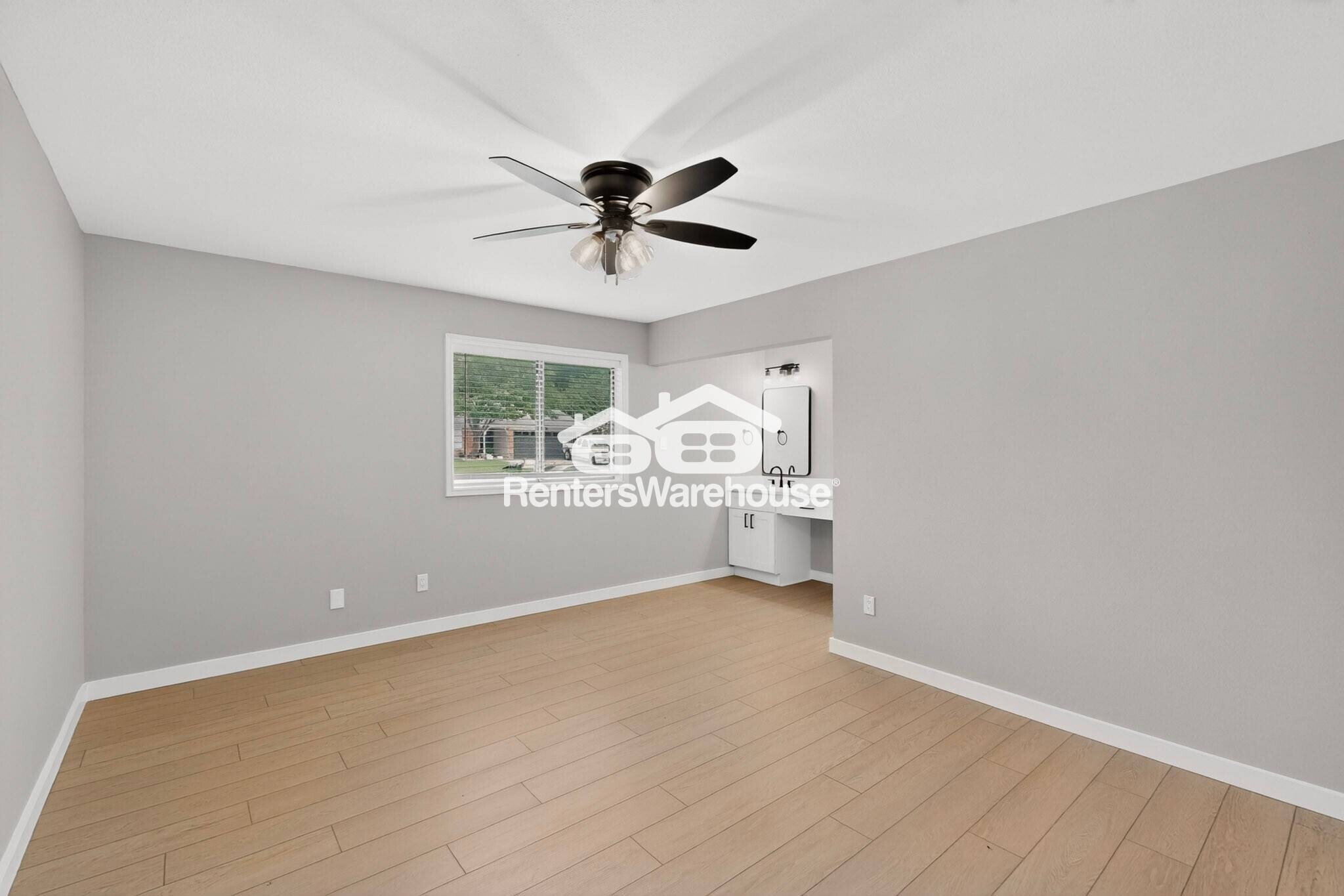 Building Photo - 7400 Echo Hill Dr