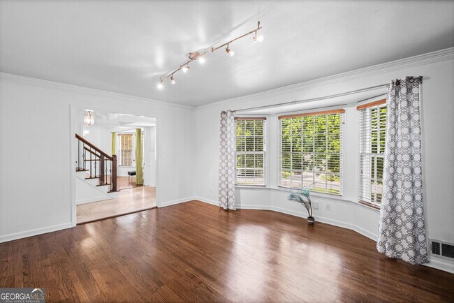 Building Photo - 5291 Manhasset Cove