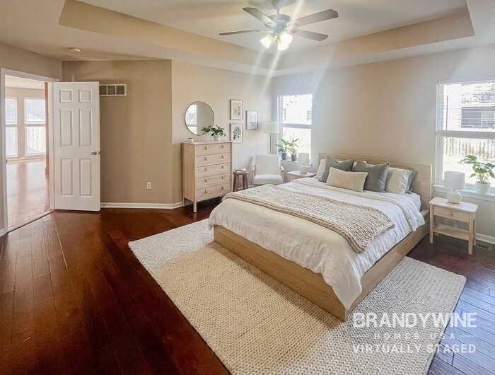 Building Photo - 13313 Redwood Ln