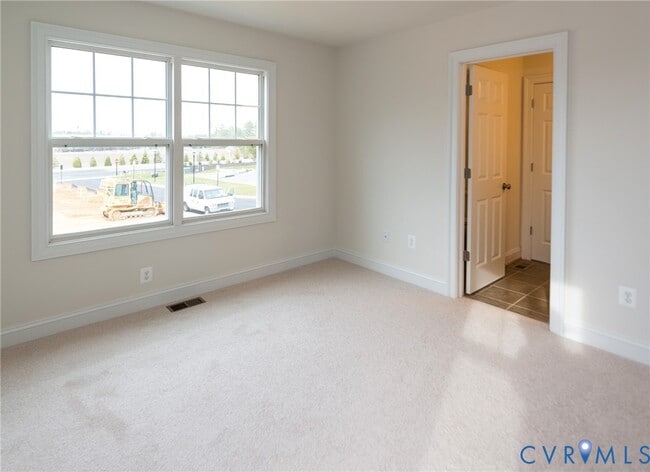 Building Photo - 5411 Hickory Ann Dr