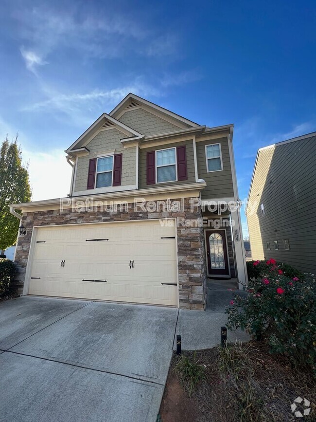 Building Photo - 454 Village View