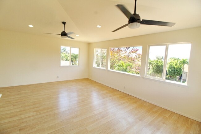 Building Photo - Island Living in Peaceful Piilani Village ...