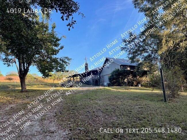 Building Photo - 4019 Laura Dr