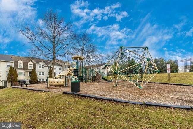Building Photo - 18917 Highstream Dr
