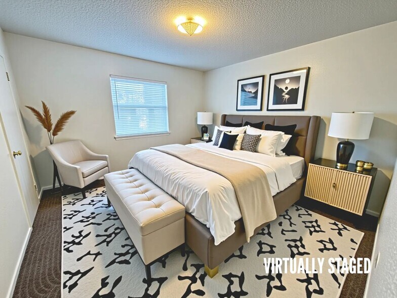 Building Photo - 1106 Eastside Dr