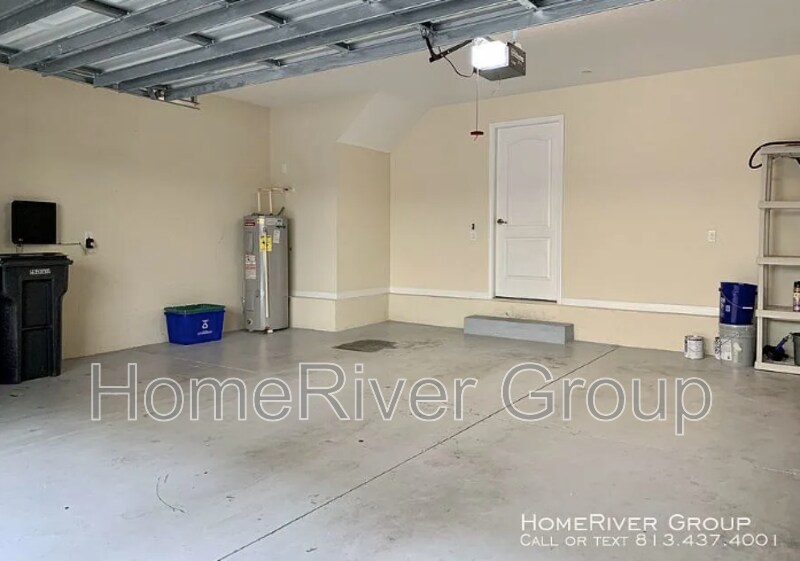 Building Photo - 10144 Arbor Run Dr