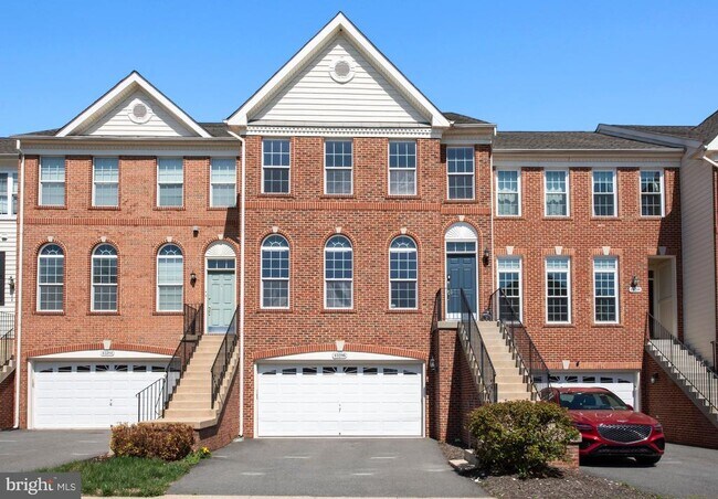 Building Photo - 43286 Morven Square