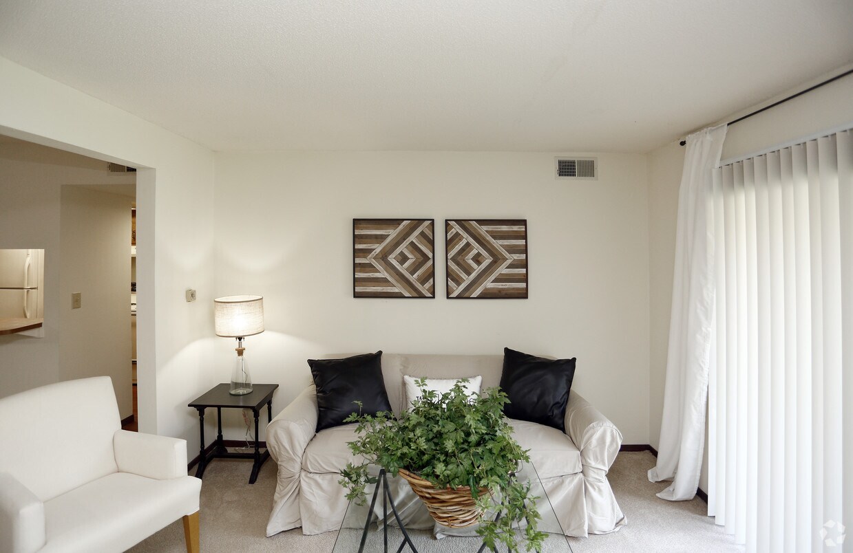 Cedar Ridge Apartments Indianapolis