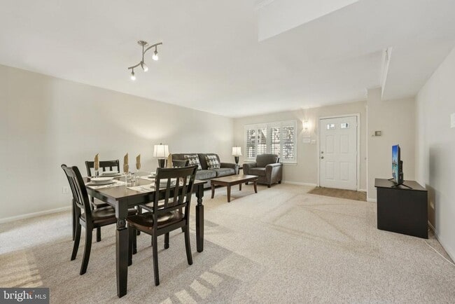 Building Photo - 88 N Bedford St