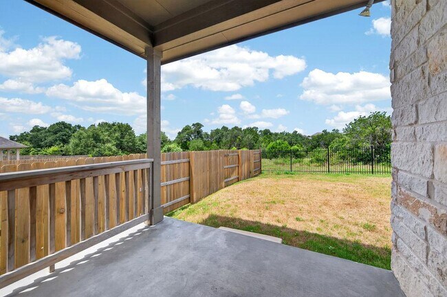 Building Photo - 1332 Ridge Runner Dr
