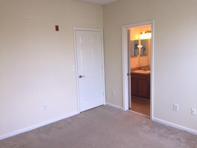 Building Photo - 2 Bedroom 2 Bath Condo at Concord West of the Ashley - West Ashley