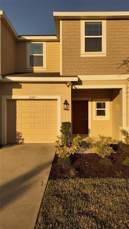 Building Photo - 2207 Portrait St