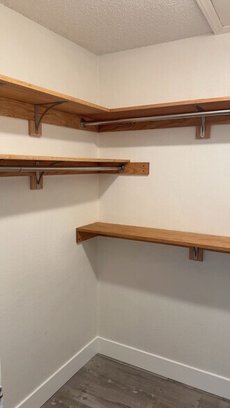 Building Photo - 29621 Red Oak Ct