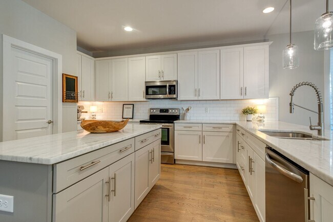 Building Photo - Delightful East Nashville Home for Rent!