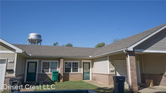 Building Photo - 500 N 7th St