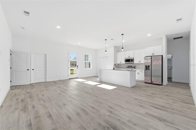 Building Photo - 3699 SW 169th Ct