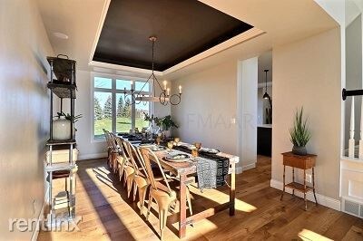 Building Photo - 4225 Timberline Dr S