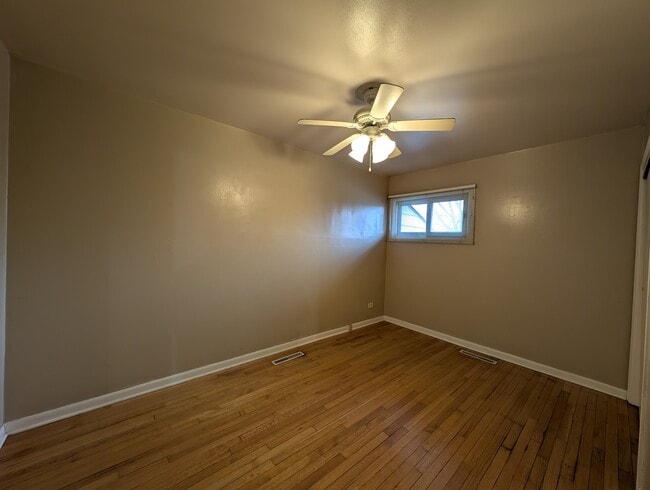 Building Photo - 4230 Lindley St