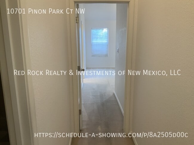 Building Photo - 10701 Pinon Park Ct