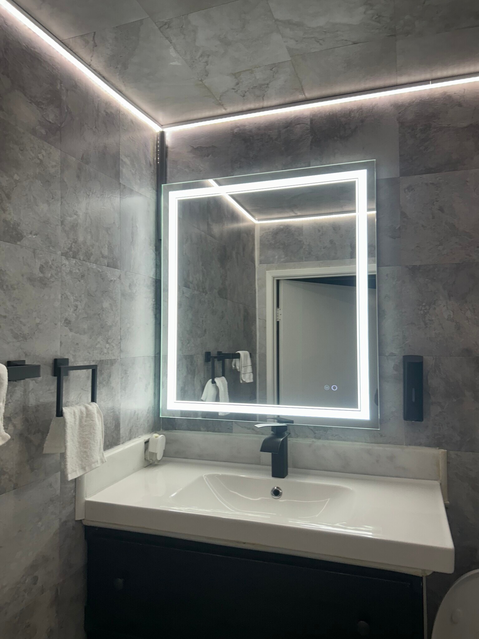 Building Photo - 2240 N Legion Dr