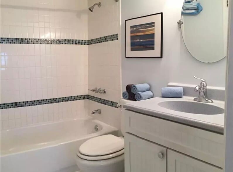 Building Photo - 1752 NW 3rd Ter