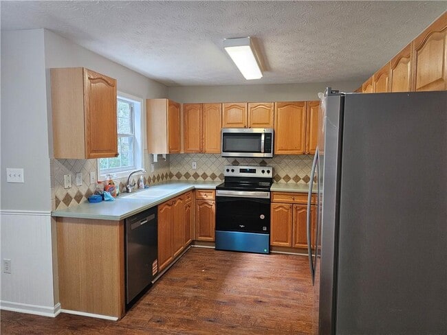 Building Photo - 2527 Waterstone Way