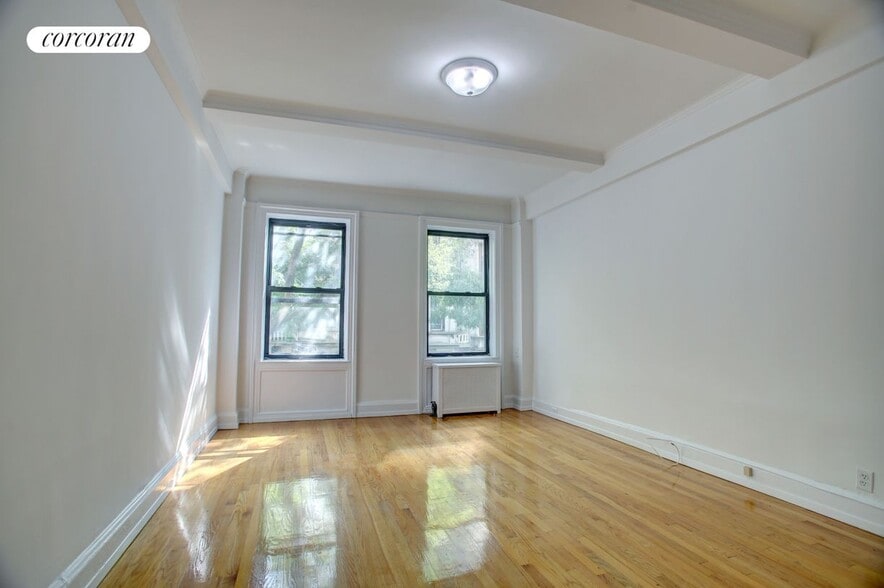 Primary Photo - 315 W 102nd St