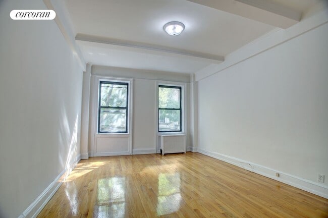 Building Photo - 315 W 102nd St