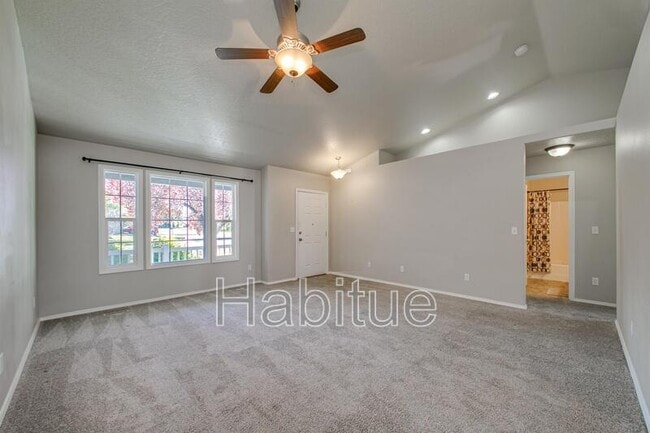 Building Photo - 13350 W Fringetree St