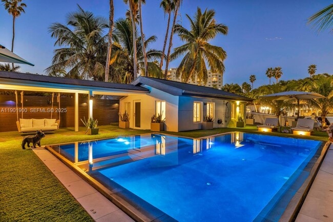 Building Photo - 901 NW 7th Street Rd