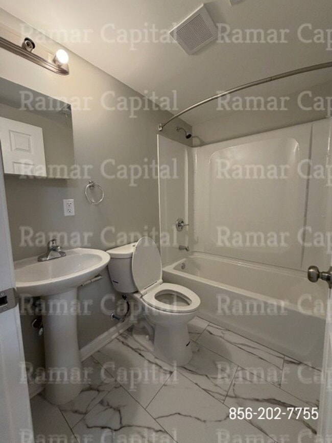 Building Photo - Bright, Comfortable & Easy-Care 3-Bedroom Living