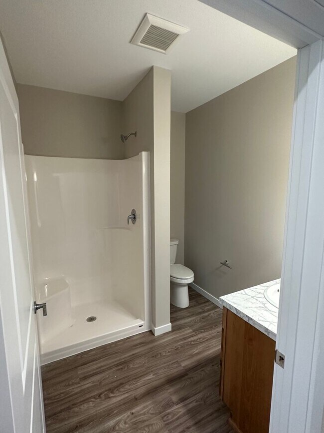 Building Photo - 1112 12th St N