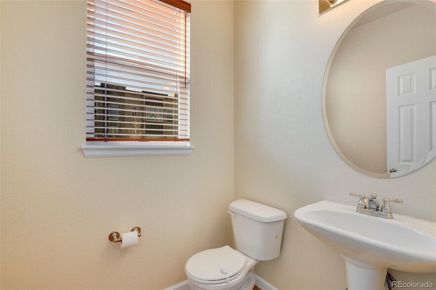Bathroom 1 - Powder room (main level) - 3680 S Beeler St
