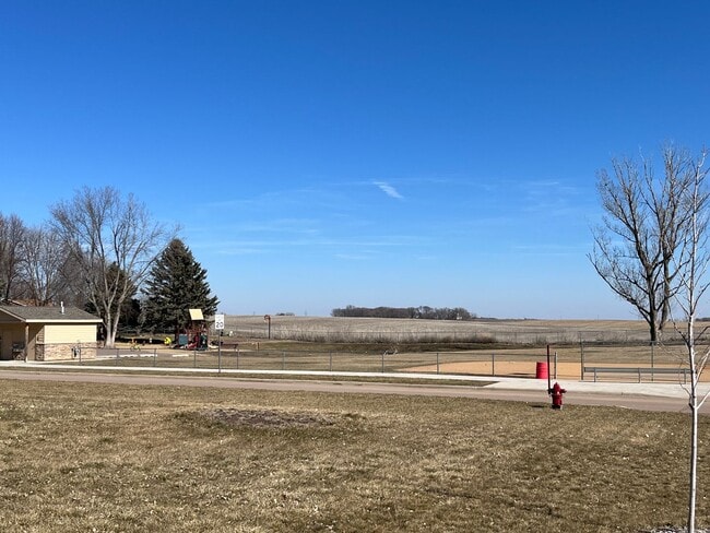 Building Photo - 4 Bed/2 Bath Rental Home in Crooks, SD!!