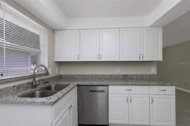 Building Photo - 1230 Amble Ln