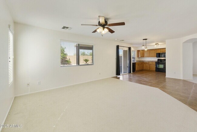 Building Photo - 2404 W Silver Sage Ln