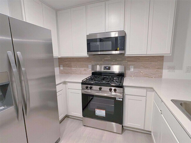 Building Photo - 2519 American Ruby Dr