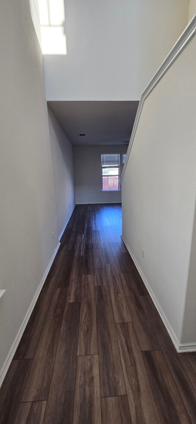 Building Photo - 153 Purple Sandpiper Ln