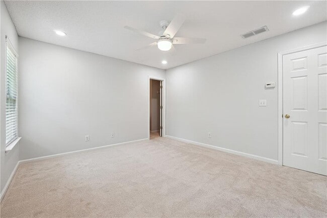 Building Photo - 396 Weatherstone Pl