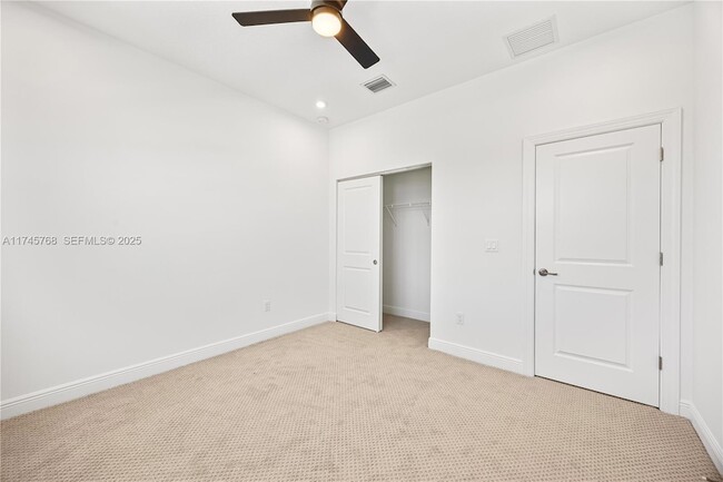 Building Photo - 3542 NW Solange Ct