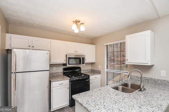 Building Photo - 1062 Buckboard Ct