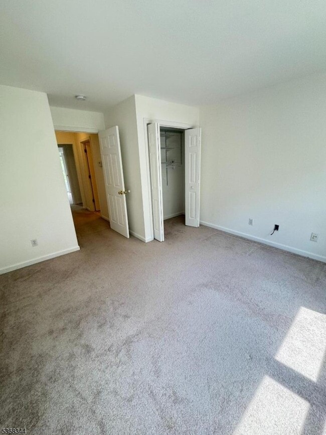 Building Photo - 24 Bourne Cir