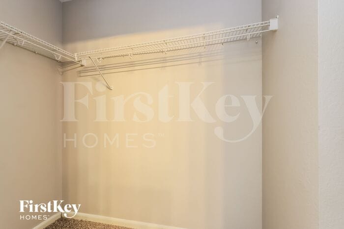 Building Photo - 21610 Dawn Timbers Ct