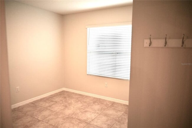Building Photo - 1036 Bethpage Rd