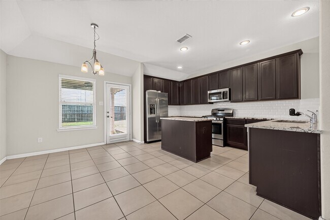 Building Photo - 26602 Yukon Straight Dr