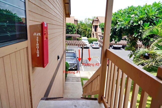 Building Photo - Rare Haleakala Gardens Top Floor Corner Un...