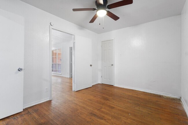 Building Photo - 8923 Jennie Lee Ln