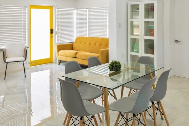 Building Photo - 1241 SW 29th St