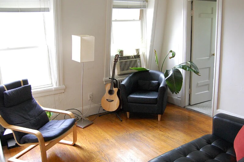 Building Photo - 226 Gano St