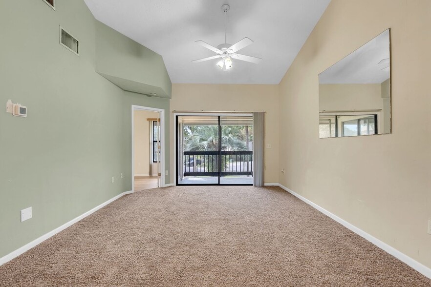 Building Photo - 3112 S Semoran Blvd